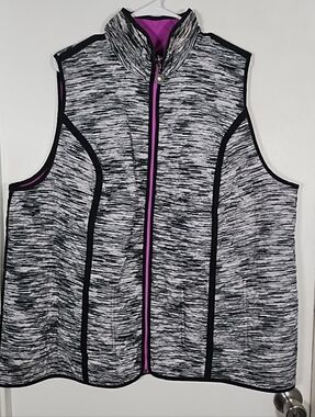 Catherines 1X Quilted Vest Full Zip Black/White Interior Pockets Purple Lining